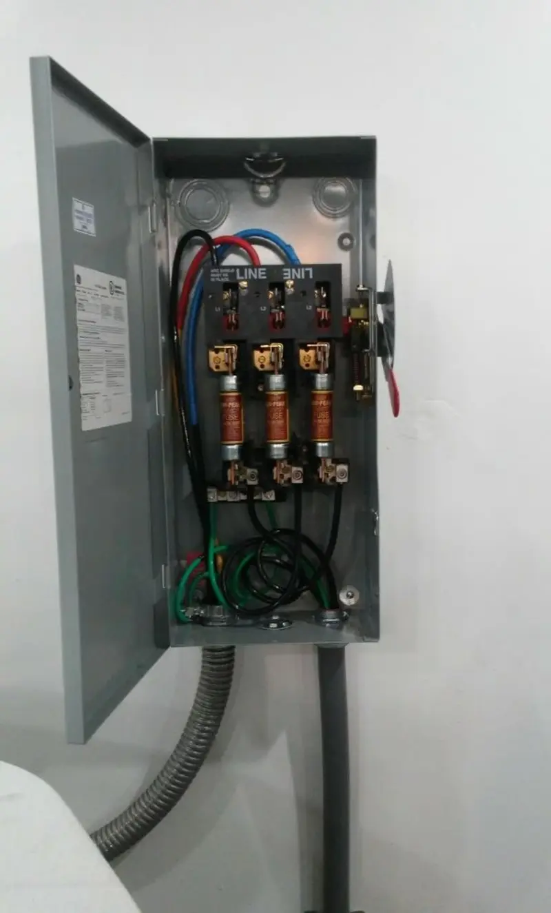 Three-phase disconnect switch installed for Electrical Wiring & Rewiring in Hobbs